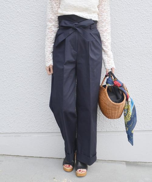 Khaju(カージュ)の「Khaju:チノワイドパンツ◇(チノパンツ・レディース・ベージュ/ネイビー・36/38)」の2枚目の写真