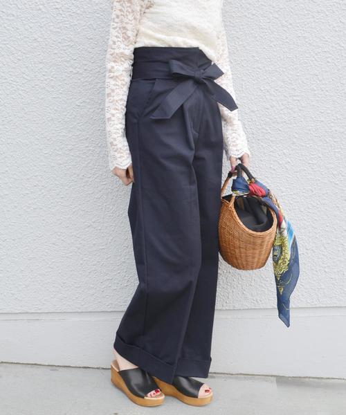 Khaju(カージュ)の「Khaju:チノワイドパンツ◇(チノパンツ・レディース・ベージュ/ネイビー・36/38)」の3枚目の写真