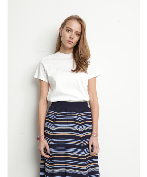 Mila Owen(ミラオーウェン)の「ハイラインクルーネックTシャツ(Tシャツ/カットソー・レディース・ホワイト/パープル/グレー・FREE)」の4枚目の写真