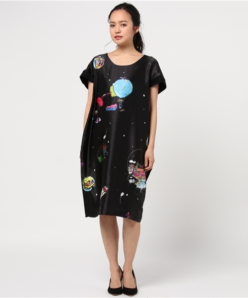 TSUMORI CHISATO（ツモリチサト）の「(S)ﾊﾞﾙｰﾝにのってﾄﾞｯｷﾝｸﾞT