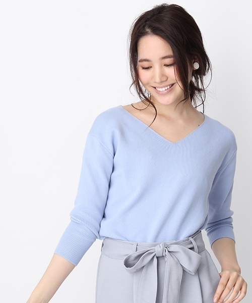 Andemiu（アンデミュウ）の「【取り外し可能なバックアクセ付き】アクセツキＶネックニット８分袖750669（ニット/セーター・レディース・イエロー/ライトブルー/ホワイト/ライトグレー・FREE）」の12枚目の写真