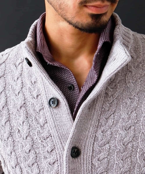MICHEL KLEIN HOMME   （ミッシェルクランオム）の「『Chenille yarn』スタンドニット（ニット/セーター・メンズ・ブラック/グレー・MEDIUM/LARGE/X-LARGE）」の5枚目の写真