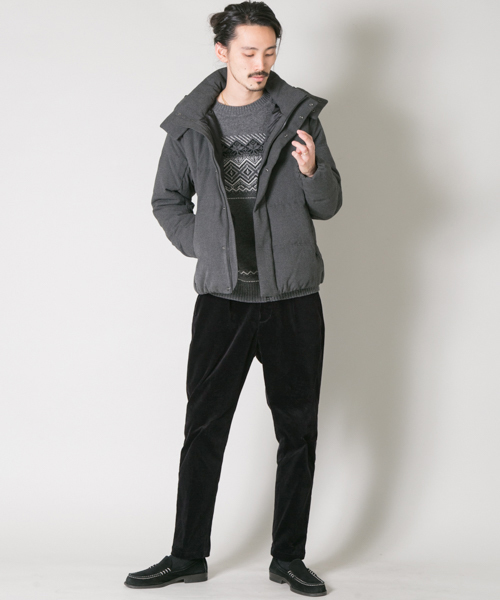 URBAN RESEARCH(アーバンリサーチ)の「ストレッチコーデュロイタックパンツ(その他パンツ・メンズ・ブラック/カーキ・MEDIUM/LARGE)」の4枚目の写真