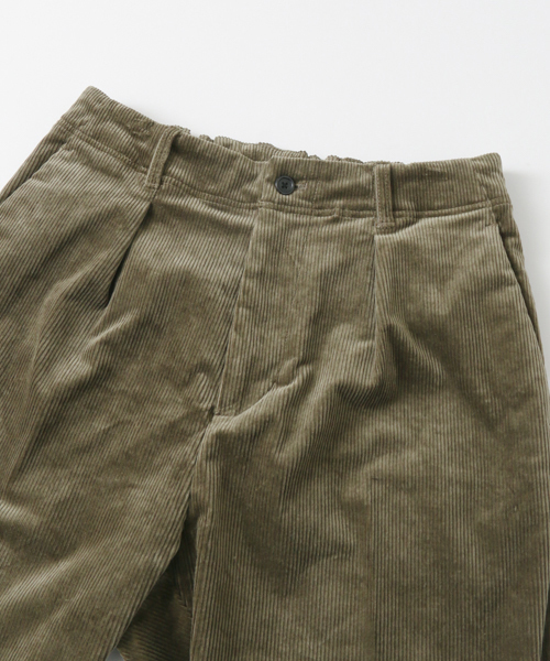 URBAN RESEARCH(アーバンリサーチ)の「ストレッチコーデュロイタックパンツ(その他パンツ・メンズ・ブラック/カーキ・MEDIUM/LARGE)」の12枚目の写真
