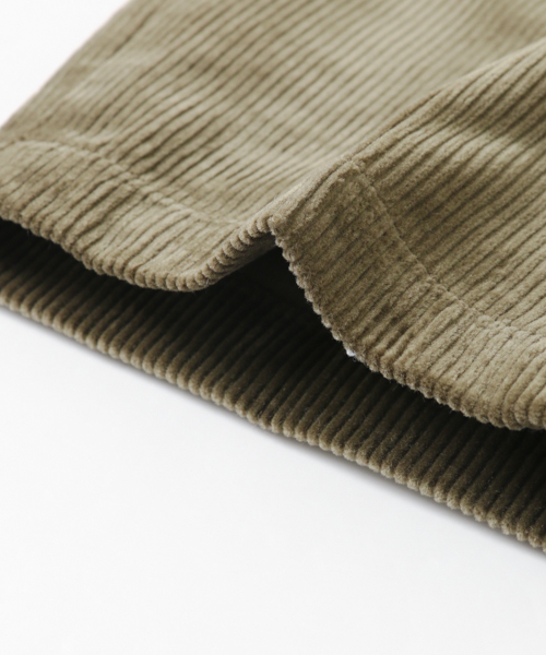 URBAN RESEARCH(アーバンリサーチ)の「ストレッチコーデュロイタックパンツ(その他パンツ・メンズ・ブラック/カーキ・MEDIUM/LARGE)」の15枚目の写真