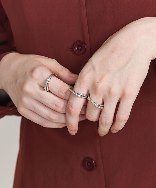 VELATTI(ヴェラッティ)の「【別注】<VELATTI>∴3セットリング(リング・レディース・シルバー・FREE)」の4枚目の写真