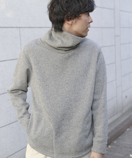 LAKOLE（ラコレ）の「【静電防止】ニットフリースタートルネック