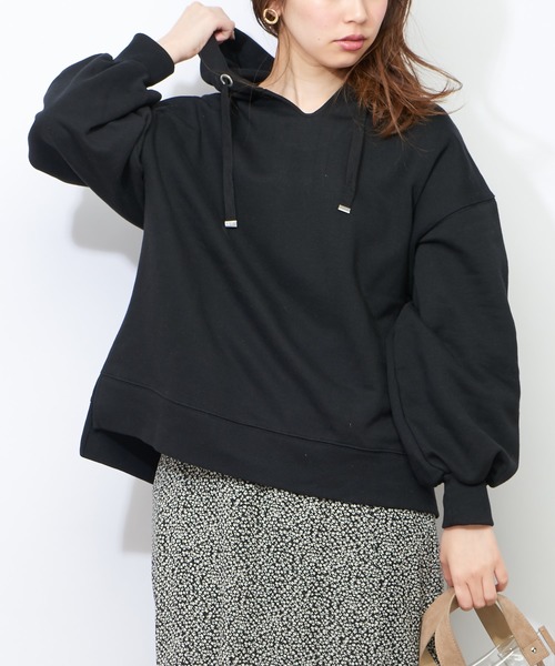 natural couture（ナチュラルクチュール）の「キーネック裏毛パーカー（Tシャツ/カットソー・レディース・ブラック/ベージュ/オフホワイト/ブルー・FREE）」の21枚目の写真