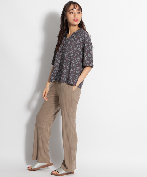 niko and...（ニコアンド）の「イージーケア開襟シャツ（シャツ/ブラウス・レディース・ネイビー/イエロー/グリーン/チャコール・MEDIUM/LARGE）」の5枚目の写真