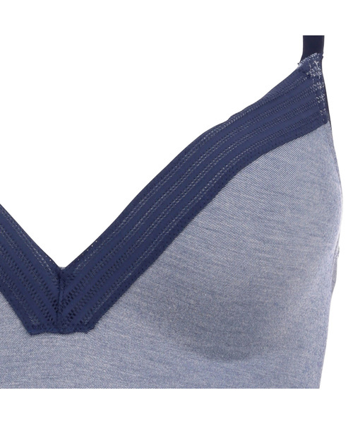 Sloggi（スロギー）の「スロギー ワオ エンブレイス カップ付きキャミソール sloggi Wow Embrace BV JX（キャミソール・レディース・ライトベージュ/ライトブルー/ブラック/ライトホワイト・L/M/LL）」の10枚目の写真