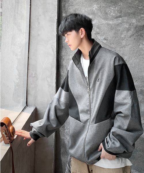 KANGOL(カンゴール)の「【neos -sellect design-】KANGOL カンゴール ルーズシルエット 切替 スタンド トラッカージャケット(ブルゾン)」|グレー