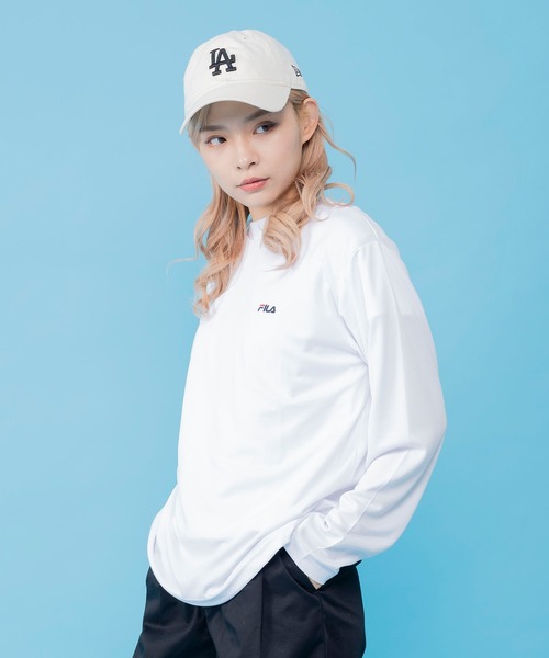 FILA（フィラ）の「FILA/フィラ 吸汗速乾 ワンポイント ブランド ロゴ クルーネック 長袖 Tシャツ  ロンT（Tシャツ/カットソー・メンズ・ホワイト/ブラック/ネイビー/シルバー/ホワイト系その他/チャコールグレー/ブルー系その他/ブラック系その他/グレー系その他/ライトグレー/ネイビー系/ブラック系/ライトグレー系/ホワイト系・LL/M/L/3L）」の3枚目の写真