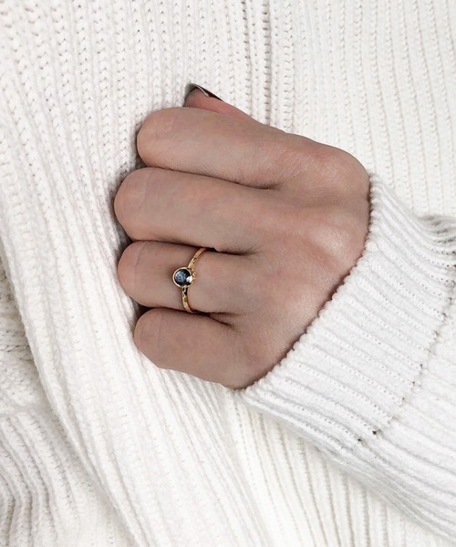 Newport(ニューポート)の「Natural stone ring:ナチュラル ストーンリング(リング・レディース・ゴールド/ゴールド系その他/ゴールド系その他2/ゴールド系その他3/ゴールド系その他4/ゴールド系その他5・#13/#9/#11)」の3枚目の写真