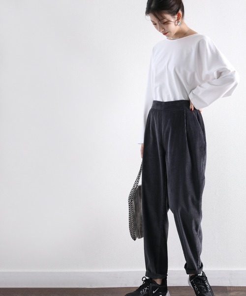 classicalelf（クラシカルエルフ）の「キッズ 無地テーパードパンツ(フルレングス)（その他パンツ・キッズ・ベージュ/モカ/チャコール・130/140/150）」の4枚目の写真