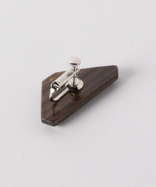 LOEFF(ロエフ)の「別注<Haute Joaillerie AKIO MORI(オート ジュエラー アキオ モリ)> 黒檀 イヤリング S(イヤリング・レディース・ブラウン・FREE)」の4枚目の写真