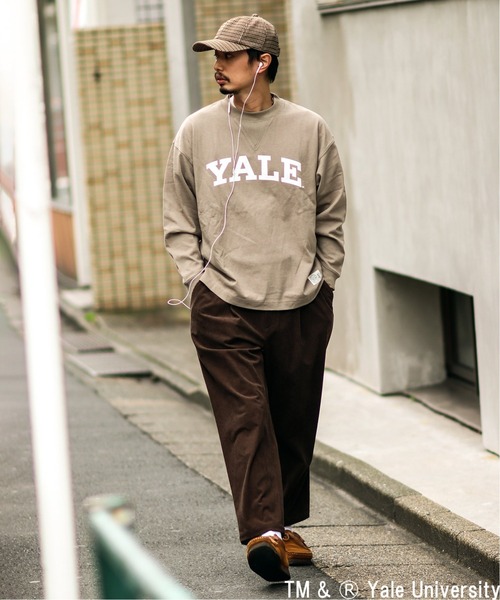 SPALDING（スポルディング）の「【SPALDING × YALE】relume別注ロングスリーブTee（Tシャツ/カットソー・メンズ・ホワイト/ベージュ・MEDIUM/LARGE）」の9枚目の写真