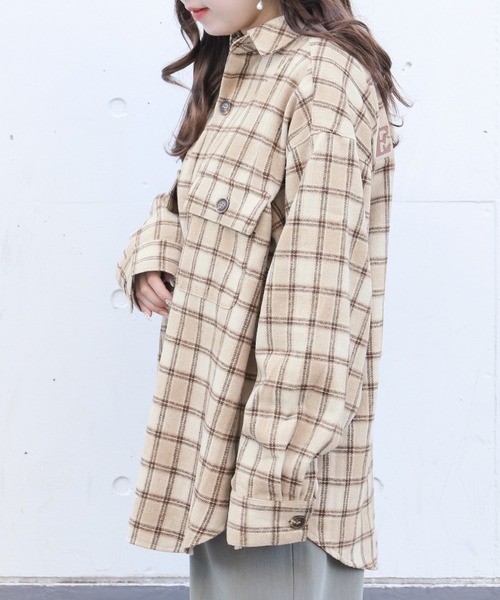 PairPair(ペアペア)の「バックロゴオーバーチェックシャツ(ユニセックス)(シャツ/ブラウス・レディース・ブラウン/レッド/ブラック/ベージュ・FREE)」の9枚目の写真