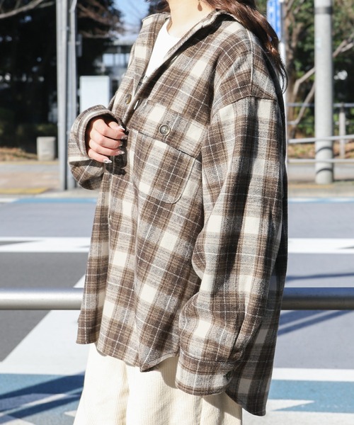 PairPair(ペアペア)の「バックロゴオーバーチェックシャツ(ユニセックス)(シャツ/ブラウス・レディース・ブラウン/レッド/ブラック/ベージュ・FREE)」の22枚目の写真