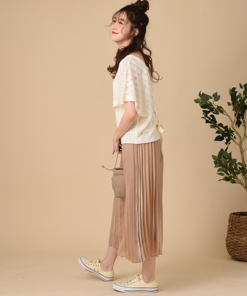 INTERPLANET（インタープラネット）の「【ＷＥＢ限定】透かし編ＢＡＣＫレースアップ＋キャミセット（ニット/セーター・レディース・サックスブルー/イエロー/オフホワイト・FREE）」の21枚目の写真