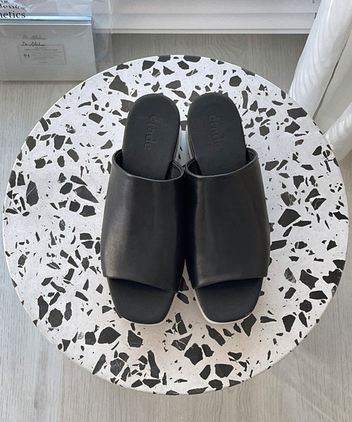 etade(エタード)の「【etade】shark sole sandal etds2(サンダル・レディース・ブラック/アイボリー・38/39/35/36/37)」の8枚目の写真