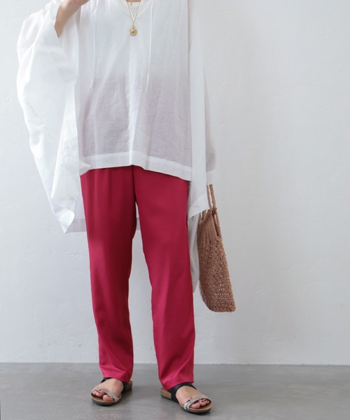 JOURNAL STANDARD（ジャーナルスタンダード）の「シルキーツイルテーパードパンツ◆（その他パンツ・レディース・ピンク/カーキ/ブラック・36/38）」の3枚目の写真