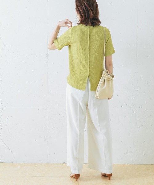 URBAN RESEARCH ROSSO（アーバンリサーチロッソ）の「バックスリットリンクルTシャツ（Tシャツ/カットソー・レディース・ブラック/ベージュ/グリーン系その他・FREE）」の17枚目の写真