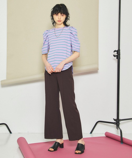 イネラ ボーダータックショルダートップス INella 完売色 INella（イネラ）の「【INella(イネラ)】ボーダータック