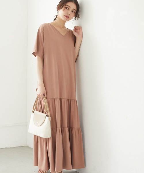 Sugar spoon(シュガースプーン)の「・SUGAR SPOON ティアードカットワンピース*(ワンピース・レディース・チャコールグレー/ライトブラウン/モカ・FREE)」の1枚目の写真