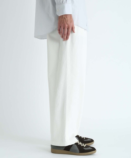 ADAM ET ROPE'（アダムエロペ）の「ドライタッチ デニムワイドバギーパンツ/UNISEX（デニムパンツ・メンズ・ブルー系その他3/ネイビー/ホワイト・L/XL/M）」の18枚目の写真