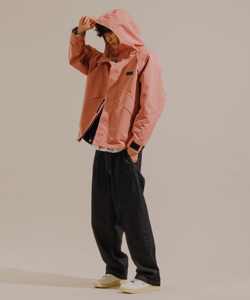 ADAM ET ROPE'（アダムエロペ）の「ドライタッチ デニムワイドバギーパンツ/UNISEX（デニムパンツ・メンズ・ブルー系その他3/ネイビー/ホワイト・L/XL/M）」の4枚目の写真