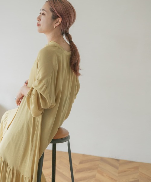 ITEMS URBANRESEARCH(アイテムズ アーバンリサーチ)の「ヨウリュウティアードワンピース(ワンピース・レディース・オフホワイト/イエロー/ブラック・FREE)」の15枚目の写真