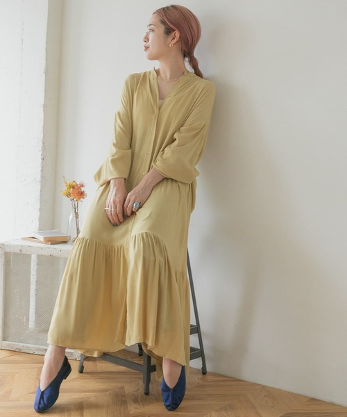 ITEMS URBANRESEARCH(アイテムズ アーバンリサーチ)の「ヨウリュウティアードワンピース(ワンピース・レディース・オフホワイト/イエロー/ブラック・FREE)」の16枚目の写真