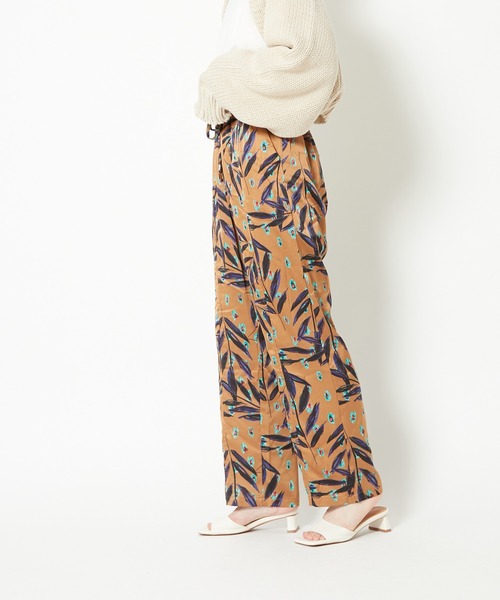 CIAOPANIC（チャオパニック）の「柄イージーパンツ（その他パンツ・レディース・アイボリー/キャメル・FREE）」の9枚目の写真