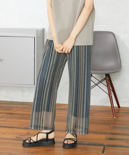 Rewde(ルゥデ)の「マルチストライプジャガードパンツ(1R12-07074)(その他パンツ・レディース・ブラック/グレー/ブルー・M)」の17枚目の写真