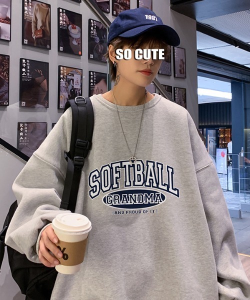 MGV（エムジーヴィー）の「カレッジプリント　ルーズシルエットトレーナー（スウェット・メンズ・ホワイト/ブラック/グレー・MEDIUM/LARGE/X-LARGE）」の7枚目の写真