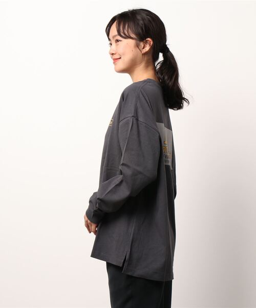 Lee（リー）の「【Lee】バックプリントロンＴ（Tシャツ/カットソー・レディース・キナリ/ワイン/ダークグレー・M/L）」の4枚目の写真