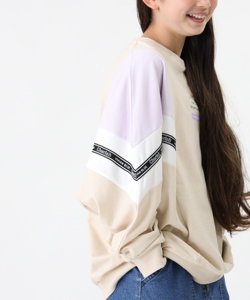 VIVIAN BLUE（ビビアンブルー）の「【VIVIAN BLUE】シェブロンプルオーバー（Tシャツ/カットソー・キッズ・ベージュ/ブラック・140/155/130/120）」の5枚目の写真