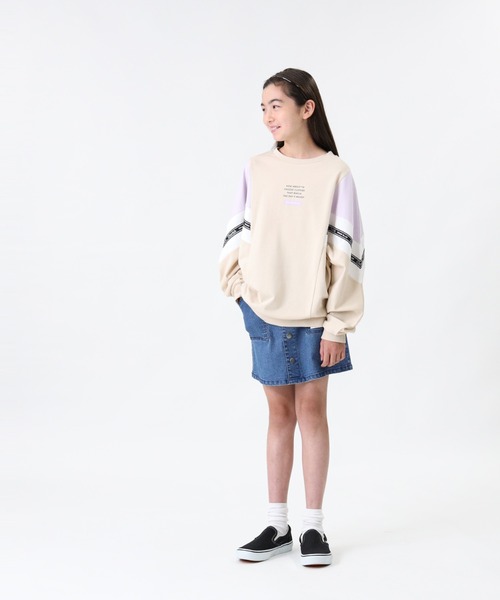 VIVIAN BLUE（ビビアンブルー）の「【VIVIAN BLUE】シェブロンプルオーバー（Tシャツ/カットソー・キッズ・ベージュ/ブラック・140/155/130/120）」の6枚目の写真