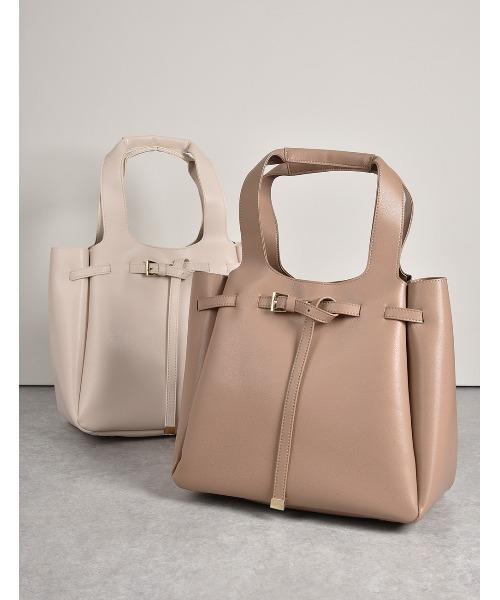 MONICA（モニカ）の「ベルトモチーフA4トートバッグ（トートバッグ・レディース・アイボリー/グレイッシュベージュ/ブラック/ピンクベージュ/オリーブ・FREE）」の19枚目の写真