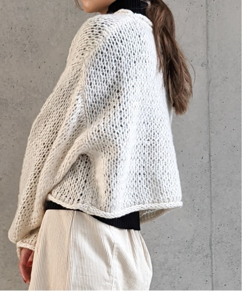 Per sist ence(パーシエンス)の「Per sist ence/パーシエンス 透かし編み ニットプルオーバー(ニット/セーター・レディース・ブラック/イエロー/アイボリー/グレイッシュベージュ・FREE)」の5枚目の写真