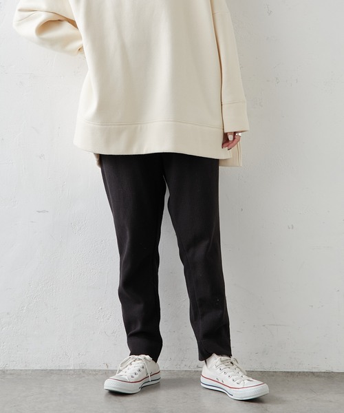 PUAL CE CIN(ピュアルセシン)の「針抜きリブテーパードパンツ(その他パンツ・レディース・ブラック/ブラウン/マスタード/ナチュラル・FREE)」の2枚目の写真