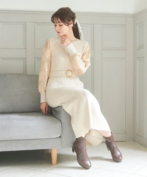 MAJESTIC LEGON（マジェスティックレゴン）の「レーススリーブマーメイドワンピース（ワンピース・レディース・アイボリー/ライトグレー/ピンクベージュ・MEDIUM/SMALL）」の21枚目の写真