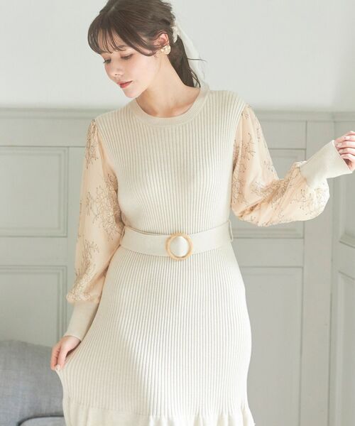 MAJESTIC LEGON（マジェスティックレゴン）の「レーススリーブマーメイドワンピース（ワンピース・レディース・アイボリー/ライトグレー/ピンクベージュ・MEDIUM/SMALL）」の13枚目の写真