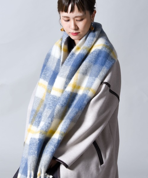 CALIFORNIA OUTFITTERS（カリフォルニア アウトフィッターズ）の「ピュアウールタッチ　フリンジ　ボリュームマフラー（マフラー・レディース・モカ/ブラウン系/ブラウン系1/ナチュラル/ブルー/スカイブルー/グレー・ONE SIZE）」の14枚目の写真