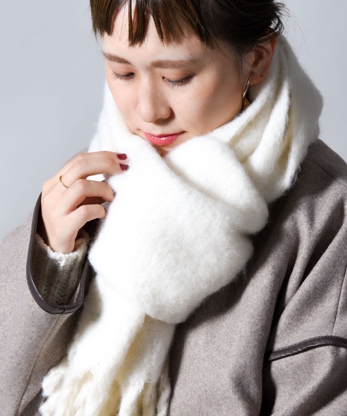 CALIFORNIA OUTFITTERS（カリフォルニア アウトフィッターズ）の「ピュアウールタッチ　フリンジ　ボリュームマフラー（マフラー・レディース・モカ/ブラウン系/ブラウン系1/ナチュラル/ブルー/スカイブルー/グレー・ONE SIZE）」の10枚目の写真