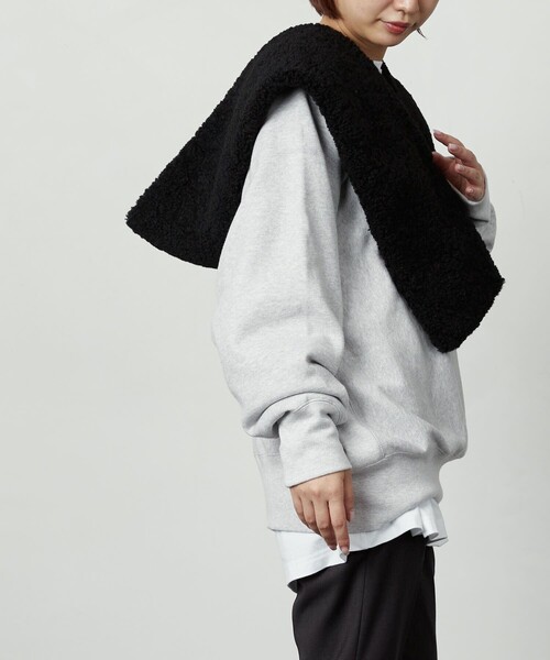 Firsthand(ファーストハンド)の「Firsthand/ファーストハンド マルチウェイボアストール(マフラー・レディース・キャメル/ブラック・ONE SIZE)」の4枚目の写真