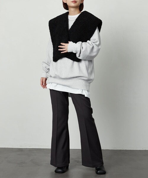 Firsthand(ファーストハンド)の「Firsthand/ファーストハンド マルチウェイボアストール(マフラー・レディース・キャメル/ブラック・ONE SIZE)」の6枚目の写真