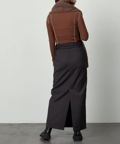 Firsthand(ファーストハンド)の「Firsthand/ファーストハンド マルチウェイボアストール(マフラー・レディース・キャメル/ブラック・ONE SIZE)」の14枚目の写真