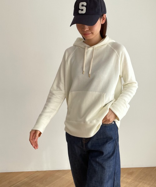 CANAL JEAN(キャナルジーン)の「harmonie(アルモニ) マシュマロ裏毛ラグランプルパーカー(パーカー・レディース・ホワイト/チャコールグレー/ブラック/グレー/モカ/オートミール・ONE SIZE)」の2枚目の写真