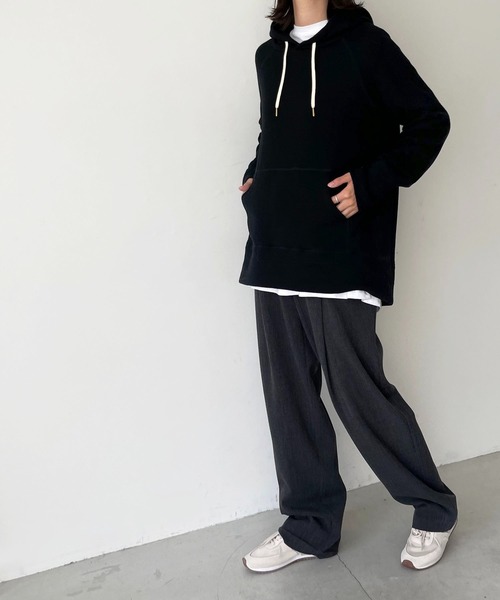 CANAL JEAN(キャナルジーン)の「harmonie(アルモニ) マシュマロ裏毛ラグランプルパーカー(パーカー・レディース・ホワイト/チャコールグレー/ブラック/グレー/モカ/オートミール・ONE SIZE)」の9枚目の写真